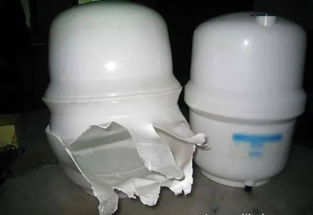 劣質(zhì)凈水器.jpg 劣質(zhì)凈水器.jpg